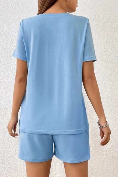 MODAGEN Women's Oversize Baby Blue East Hampton Printed Tshirt-shorts Set