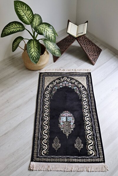 Bilenler Kadife Seccade Astarlı Lüks Siyah 70x110 cm – Çiçek Desenli, Yumuşak...
