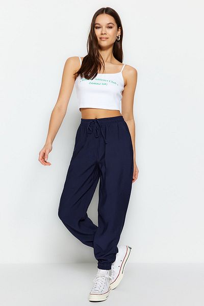 Trendyol Collection Темно-сині ткані штани джоггер TWOSS20PL0129