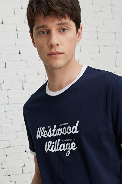 AC&Co / Altınyıldız Classics Férfi sötétkék karcsú szabású keskeny szabású nyakú, 100% pamut nyomott póló elöl