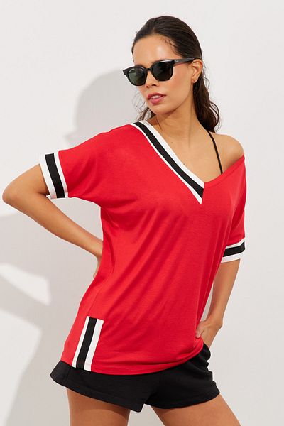 Cool & Sexy Dámské červené kontrastní tričko ST396