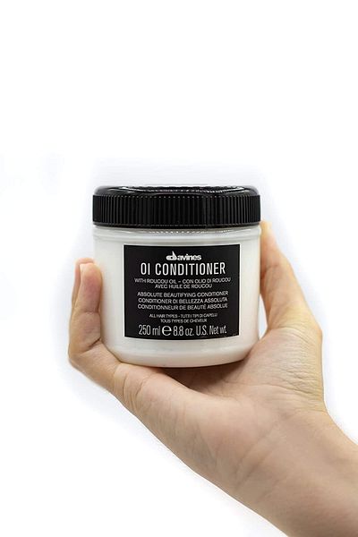 Davines Oi Conditioner Volume, Shine and Moisture Conditioner 250ml 732728004608247678