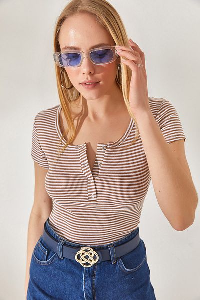 Olalook Gestreifte beige Camisole-Bluse zum Anstecken für Damen BLZ-19000171