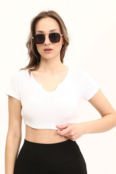 KİM Kİ O Γυναικείο λευκό γιακά πλεκτό Super Crop