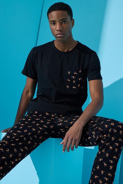 Pijamaevi Black Pocket Detailed Deer Patterned Short Sleeve Men's Pajama Set