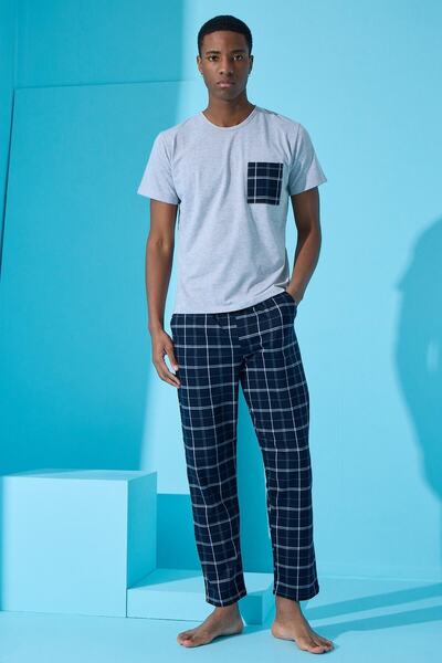 Pijamaevi Gri Double Çizgi Ekose Desenli Kısa Kollu Erkek Pijama Takımı
