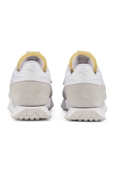 Puma Sneaker - Ecru - Flacher Absatz
