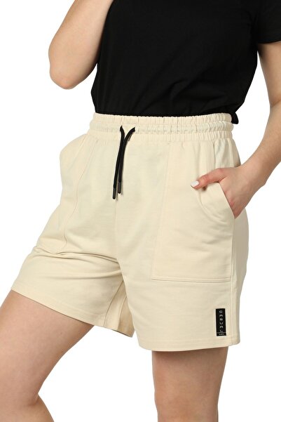 defys Kadın Beli Lastikli Cepli Etiket Detaylı Regular Fit Şort Bej