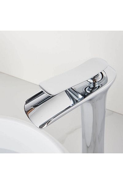 hilal Seven Build Market Waterfall Bowl Sink Faucet
