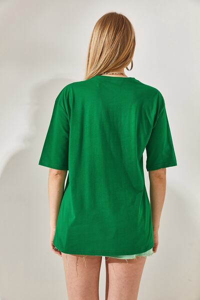Olalook Women's Grass Green Chain Garnished Oversize T-Shirt TSH-19000697
