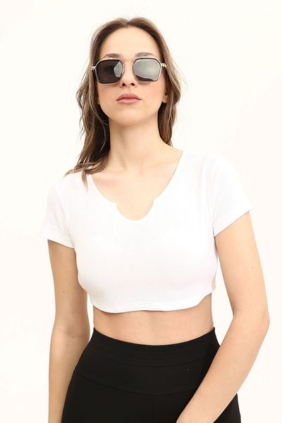 KİM Kİ O Γυναικείο λευκό γιακά πλεκτό Super Crop