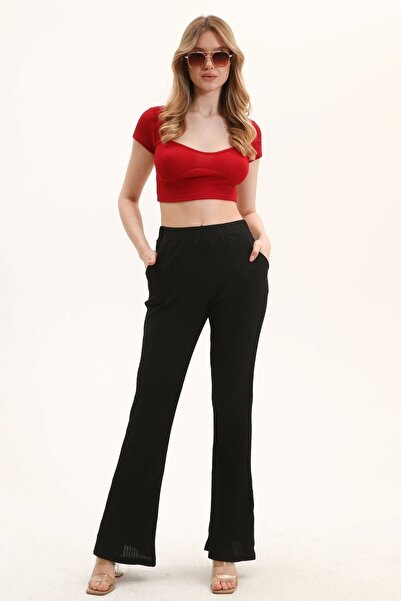 KİM Kİ O Ženski crop top bordo boje sa detaljima na prednjem delu