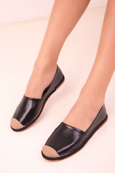 SOHO Women's Black Ballerinas 17960