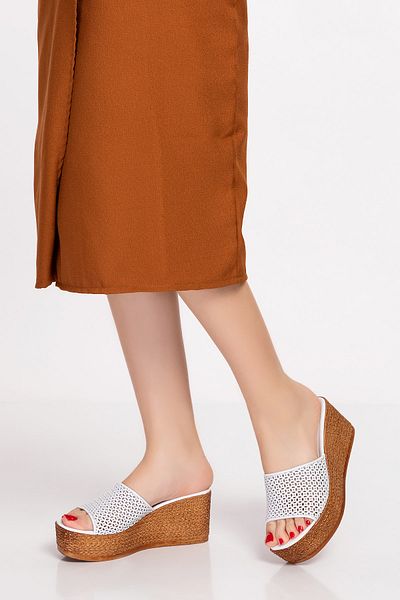 Elile Shoes Λευκές Δερμάτινες Γυναικείες Παντόφλες - Γνήσιες