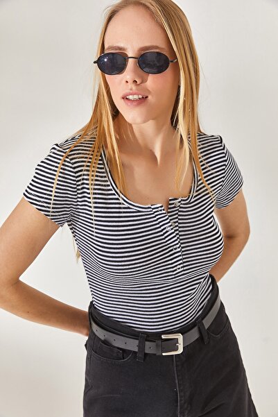 Olalook Gestreifte schwarze Camisole-Bluse mit Nieten für Damen BLZ-19000171