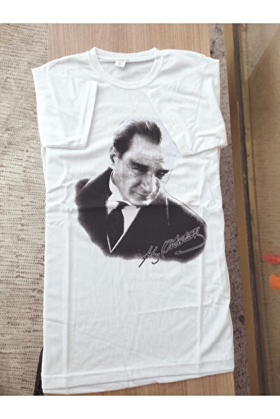 Mustafa Kemal Atatürk Beyaz Üzerine Siyah Baskılı T-shirt Unisex 23 Nisan-19 Mayıs - 29 Ekim
