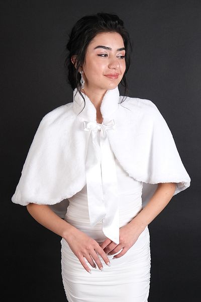 Hayalperest boncuk Soft Bridal Bolero with White Ribbon Brooch