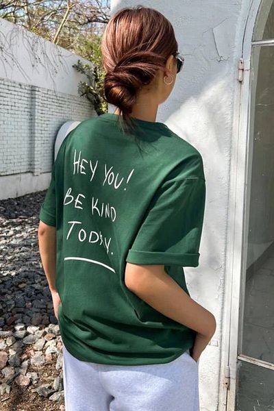 MODAGEN Tricou oversize cu imprimeu Hey You verde pentru femei