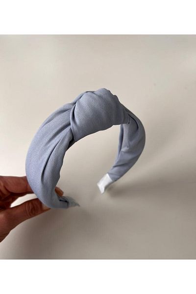 Whoknows Light Gray Twist Crown
