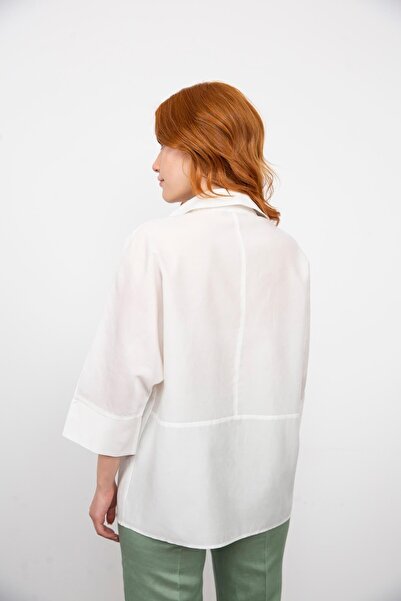 Sue Store Λευκό λινό πουκάμισο με ραμμένη πλάτη και χρυσά κουμπιά