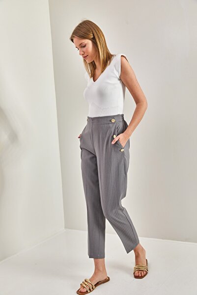 Bianco Lucci Women's Pockets Buttoned Trousers