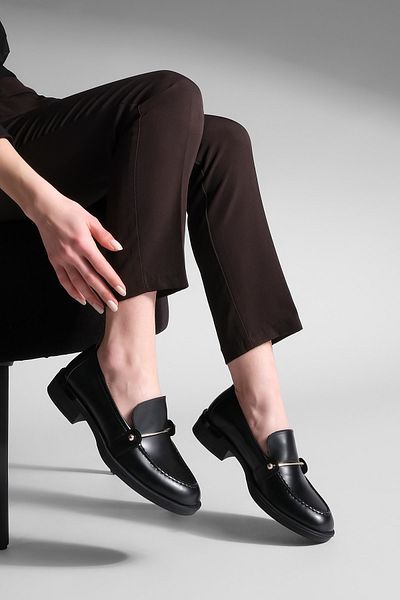 Marjin Loafer - Schwarz - Flacher Absatz