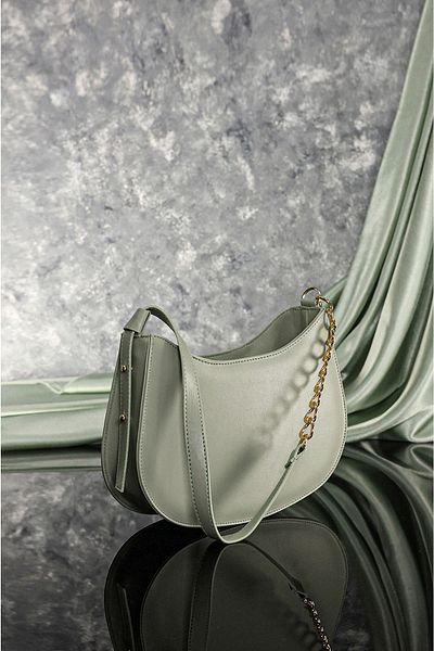 Rimense Mintgrüne Tasche mit verstellbarem Riemen und Reißverschluss