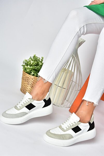 Fox Shoes P274048809 Biało-czarne codzienne damskie tenisówki