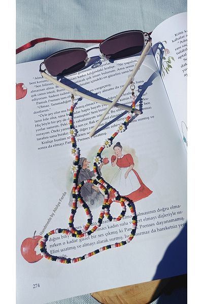 Atolye Ferda Daisy Flower Sand Bead Glasses Chain Eyeglasses Strap