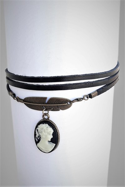 LADYMİRAGE Genuine Leather Cameo Choker Koye