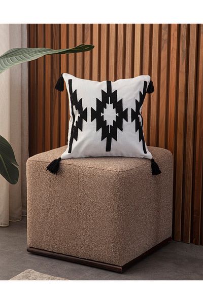 BUGİ HOME COLLECTİON Husă de pernă cu temă geometrică brodata cu perforare unică premium