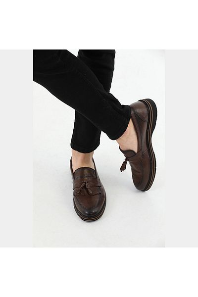Everest Men's Classic Genuine Leather Tasseled Orthopedic Casual Shoes
