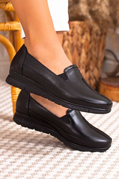 DERİMİSS Siyah Hakiki Deri Bağcıksız Günlük Kadın Ayakkabı
