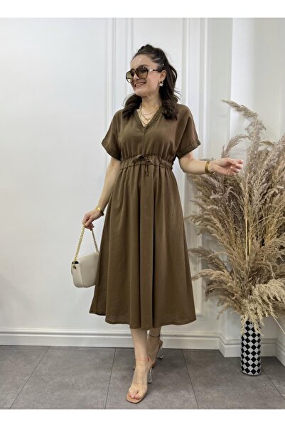 My Blog Smeđa haljina sa V-izrezom, Čipka komada, Postavljeno