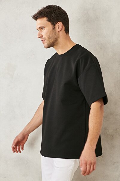 AC&Co / Altınyıldız Classics Tricou negru oversize pentru bărbați, cu decolte...