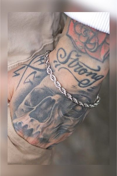 The Collection Unisex Tarnish Resistant Twist Chain Silver Steel Bracelet