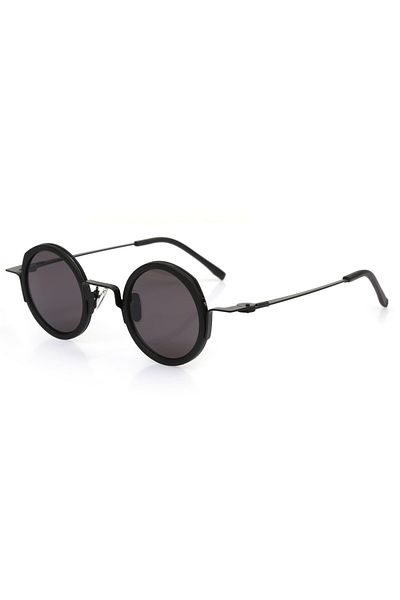 TomyHelf Unisex Sunglasses with Black Glasses and Black Frames