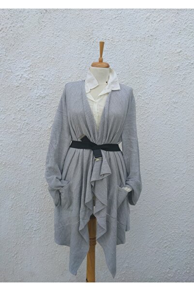 Hippybutik Gri Asimetrik Tasarım El Işi Hırka
