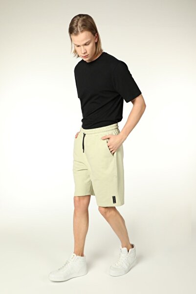 defys Erkek Beli Lastikli Cepli Etiket Detaylı Regular Fit Şort Açık Yeşil