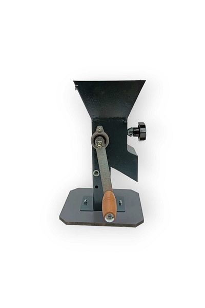 GIRASUN G15 Handle Hazelnut, Walnut, Almond Crushing Tool