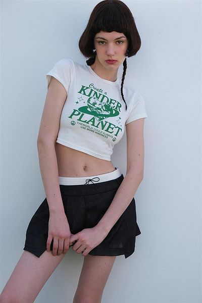 Touz White Crop - Blunt Blunt Create A Kinder Planet Printed