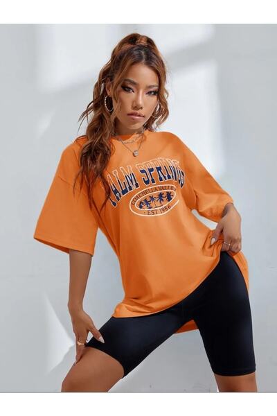 ALİKA تي شيرت مطبوع للجنسين من بالم سبرينغز