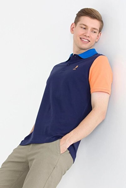 U.S. Polo Assn. Men's Saks T-shirt