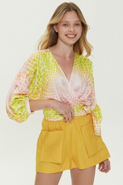 Dahlia Bianca Georgina Şort