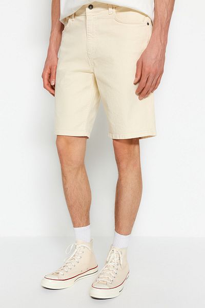 Trendyol Collection Beige Flexible Denim Jeans Shorts - Bermuda mit normaler Passform TMNSS23SR00067