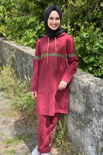 CNG MODA Women's Glitter Stripe Claret Red Hijab Tracksuit Set
