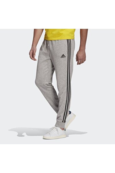 adidas Ανδρικά Απαραίτητα: Φόρμα από French Terry με στενεύεις στους αστραγάλ...