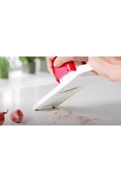 Tupperware White Rectangular Slicer
