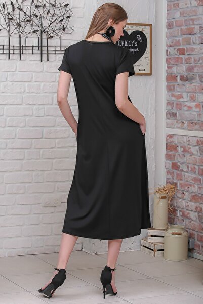 Chiccy Dámské černé šaty s krátkým rukávem a skrytými kapsami ležérní šaty M10160000EL95531