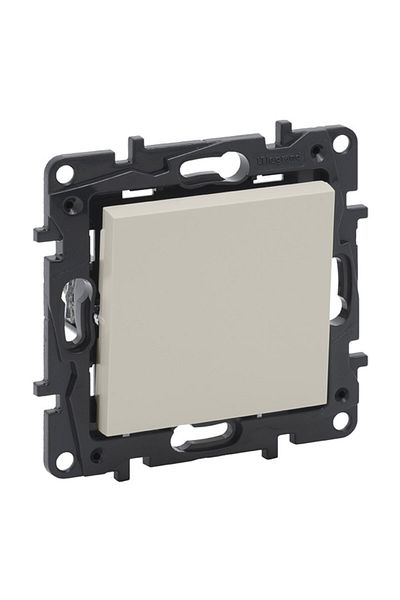 Legrand Cream Rhubarb Vavien Key768401